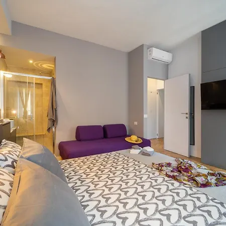 Colosseo Luxe Apartment In The Center Of Rome Exterior photo