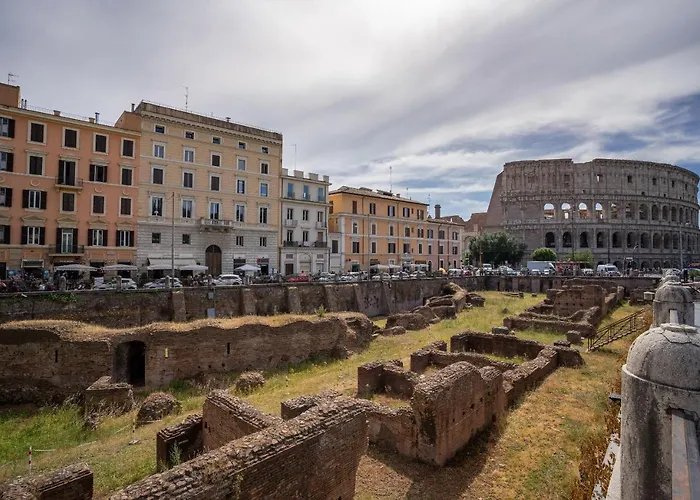 Colosseo Luxe Apartment In The Center Of Rome