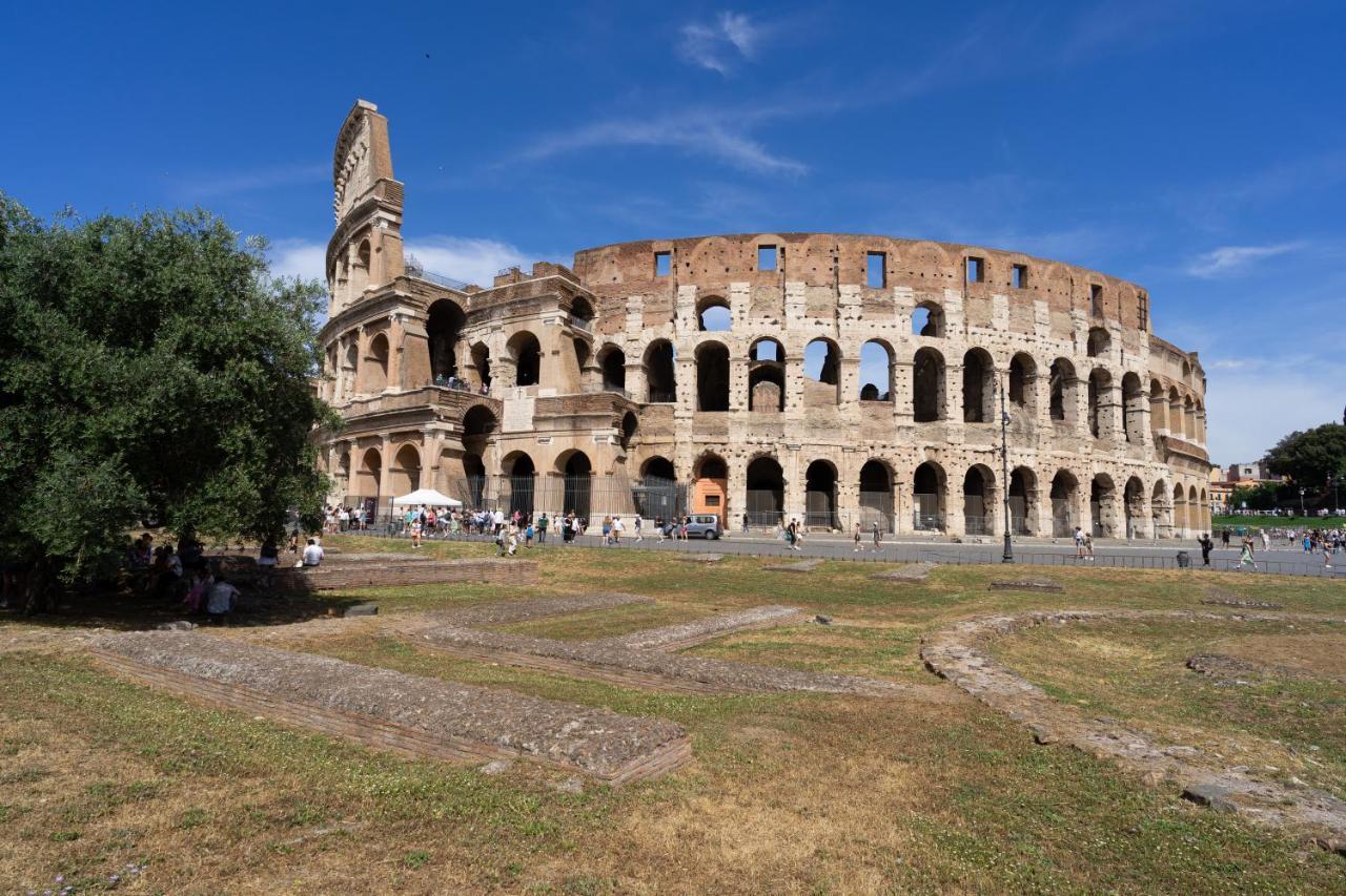Colosseo Luxe In The Center Of * Rome